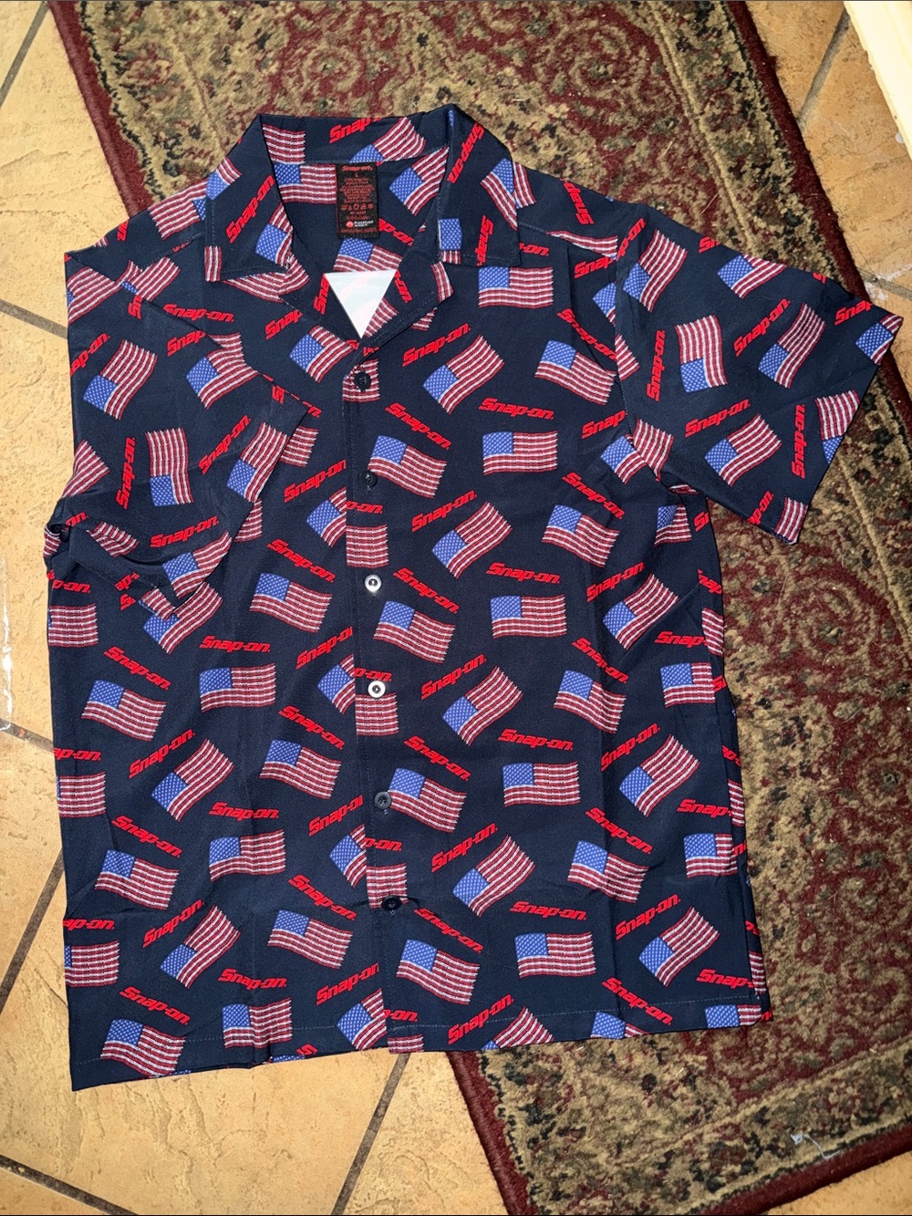 Snap-On Men’s Short-Sleeve Wrinkle-Free Patriotic Shirt, Size S